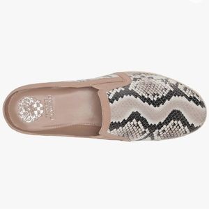 VINCE CAMUTO Leather Merinney Mules Slides, Sz 7.5